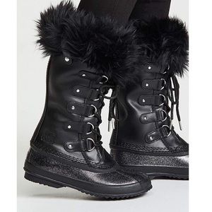 NEW! SOREL Women’s ❄️ Snow boot US 7!